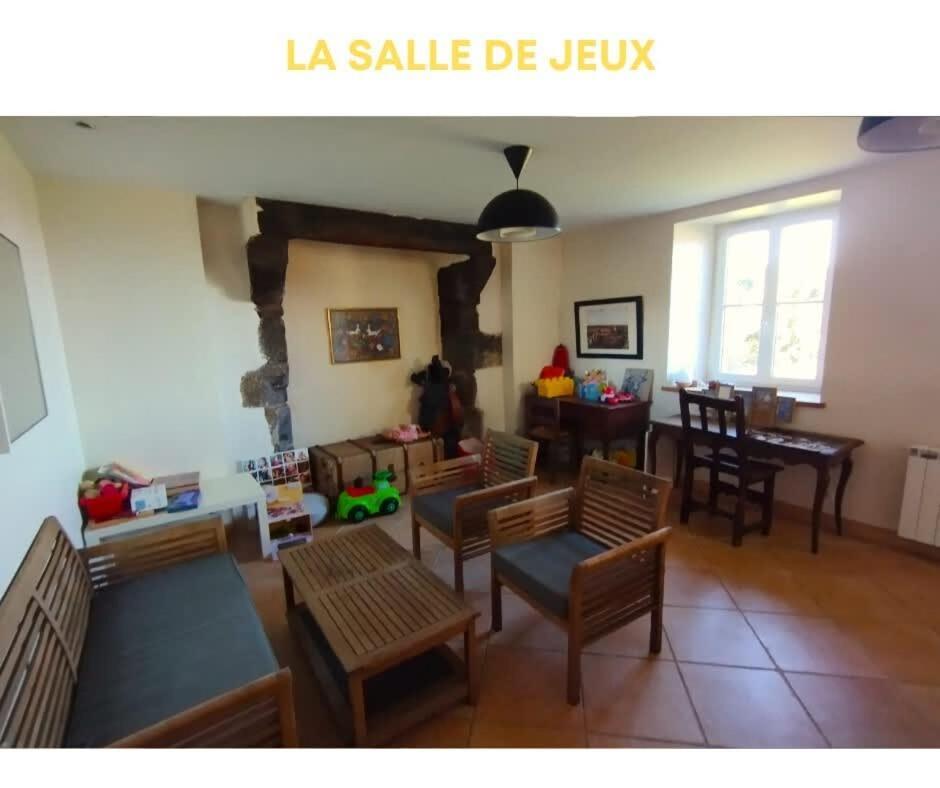 Large Farmhouse With Garden And Sea View For 8 People Locquenole Exterior foto
