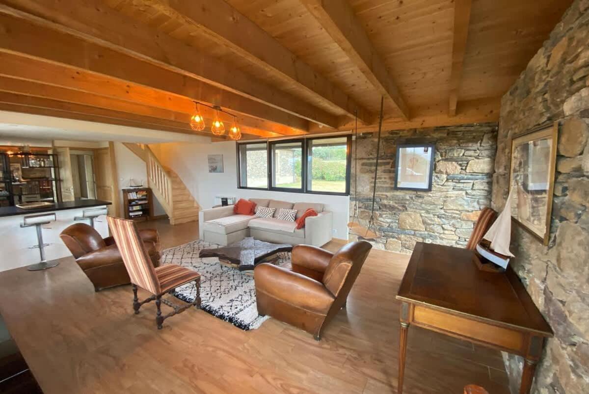 Large Farmhouse With Garden And Sea View For 8 People Locquenole Exterior foto